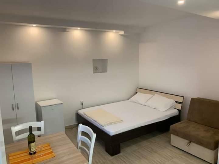 Apartment Dabovic *
